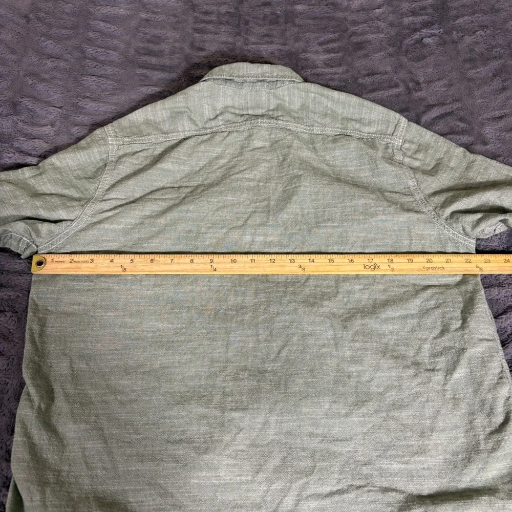 Woolrich Mens Large Short Sleeve Button Up Shirt Sage Green Cotton AQ667